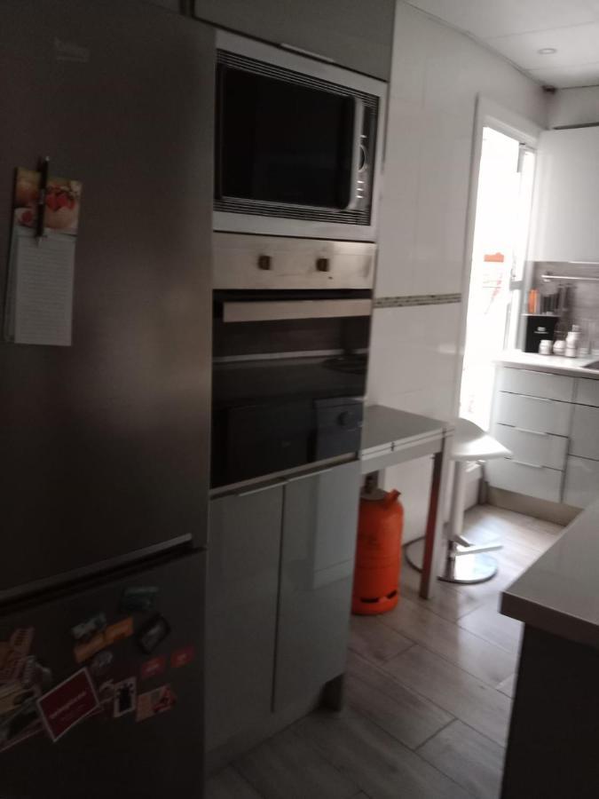 Habitacion Privada Tarragona Con Cocina Salon Y Terraza Piso Compartido Eksteriør bilde