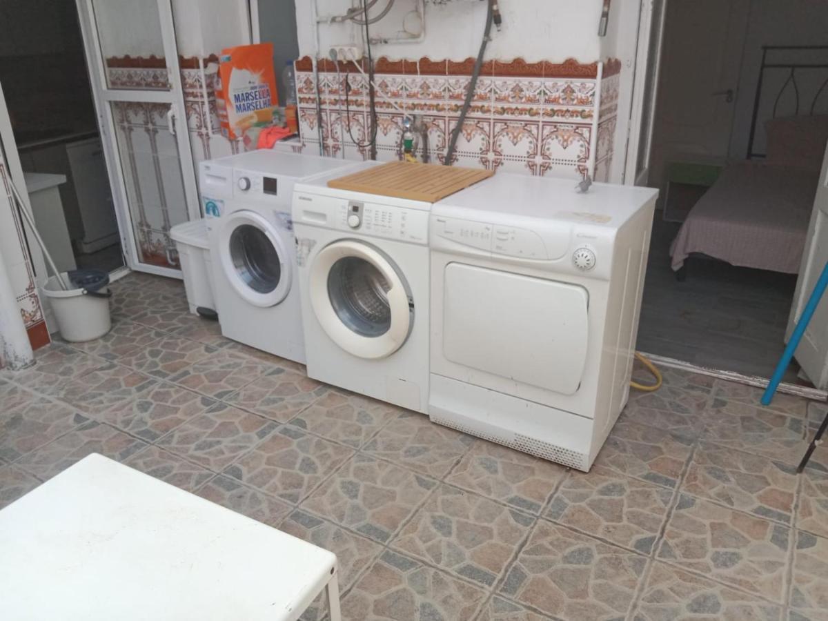 Habitacion Privada Tarragona Con Cocina Salon Y Terraza Piso Compartido Eksteriør bilde